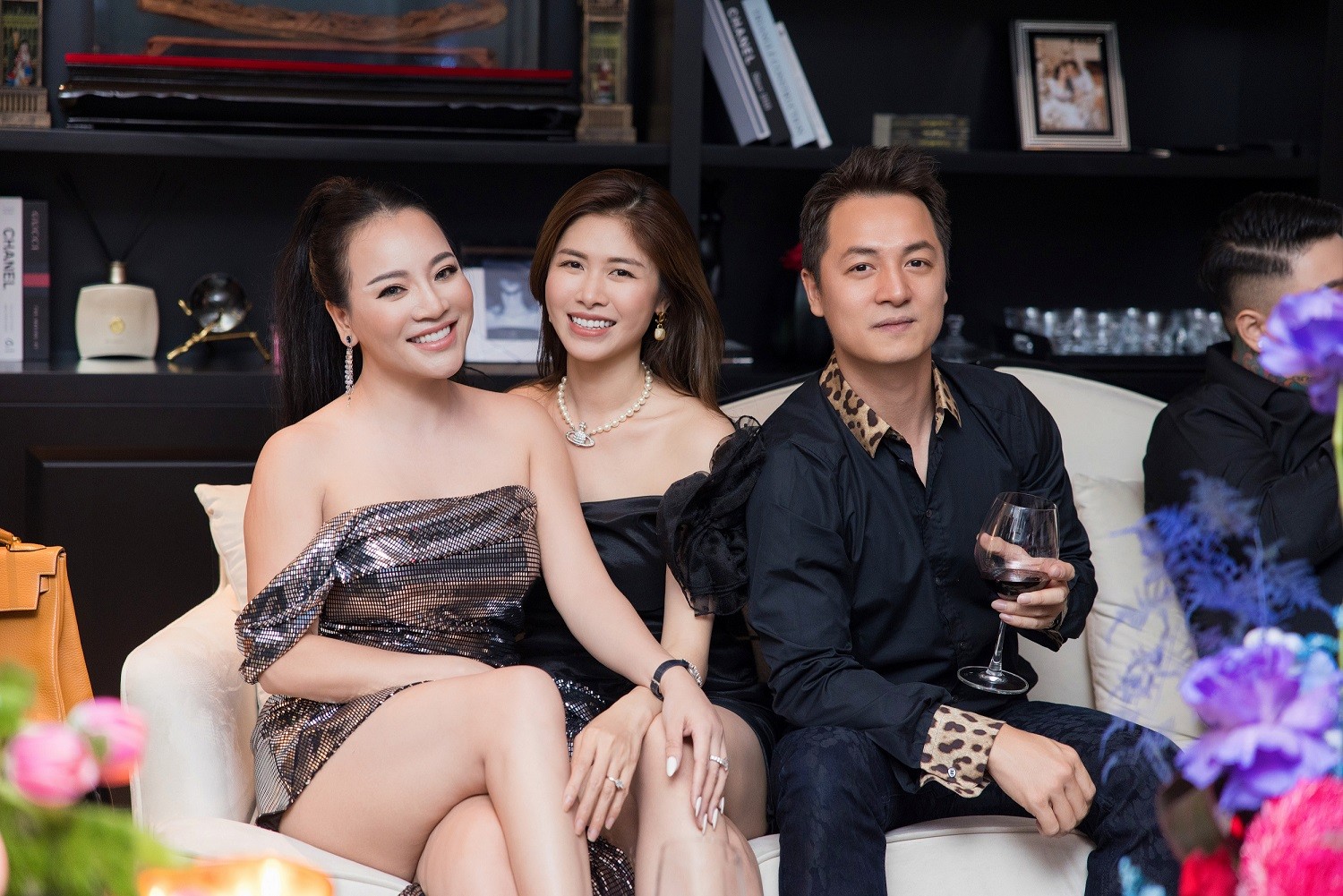 CEO Lưu Bích Nguyệt dành tặng ông xã bữa tiệc sinh nhật đầy cảm xúc - Ảnh 9