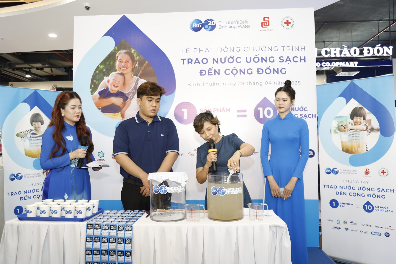 P&G Việt Nam cùng Saigon Co.op trao 3 triệu lít nước uống sạch đến cộng đồng - Ảnh 6
