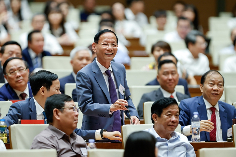 Doanh nhân Vũ Văn Tiền: Nghị quyết 68 như 'nắng hạn gặp mưa rào' - Ảnh 1