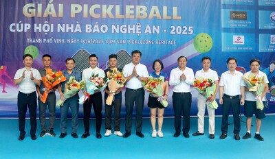 Khai mạc Giải Pickleball Cúp Hội Nhà báo Nghệ An 2025