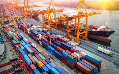 Kim ngạch xuất nhập khẩu vượt 390 tỷ USD, hàng loạt nhóm ngành tăng tốc